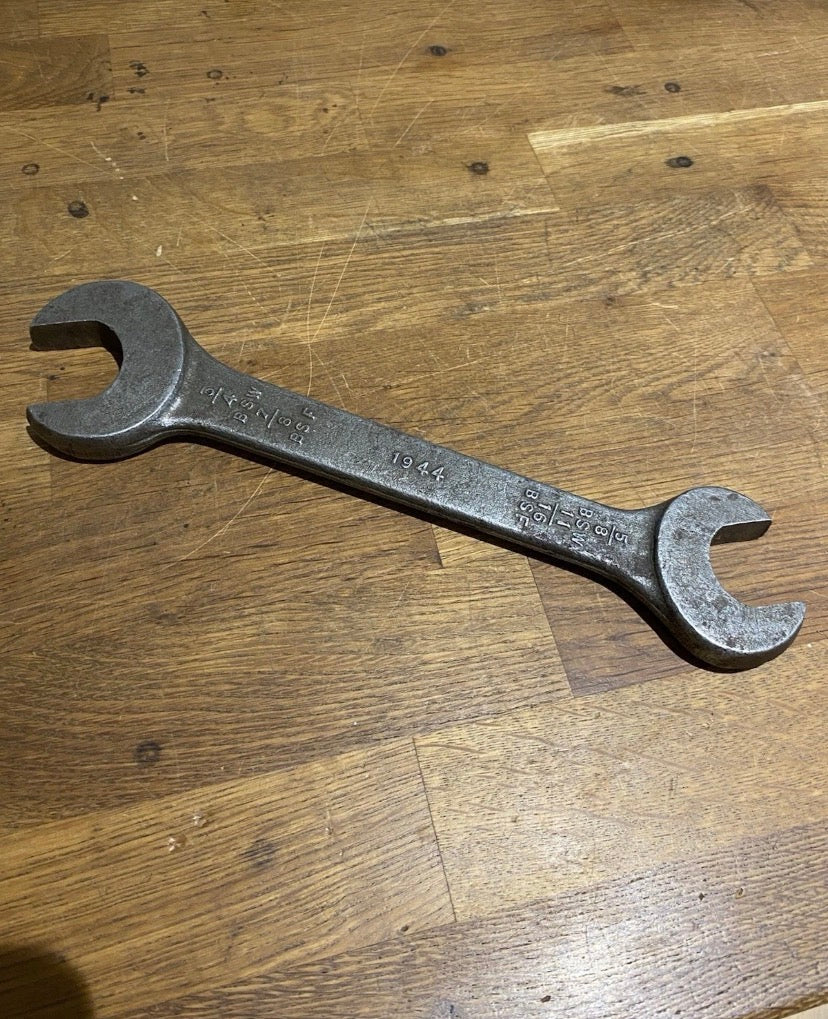Vintage 1944 Snail Brand Spanner, 3/4 Bsw, 7/8 Bsf + 5/8 Bsw, 11/16 Bsf.