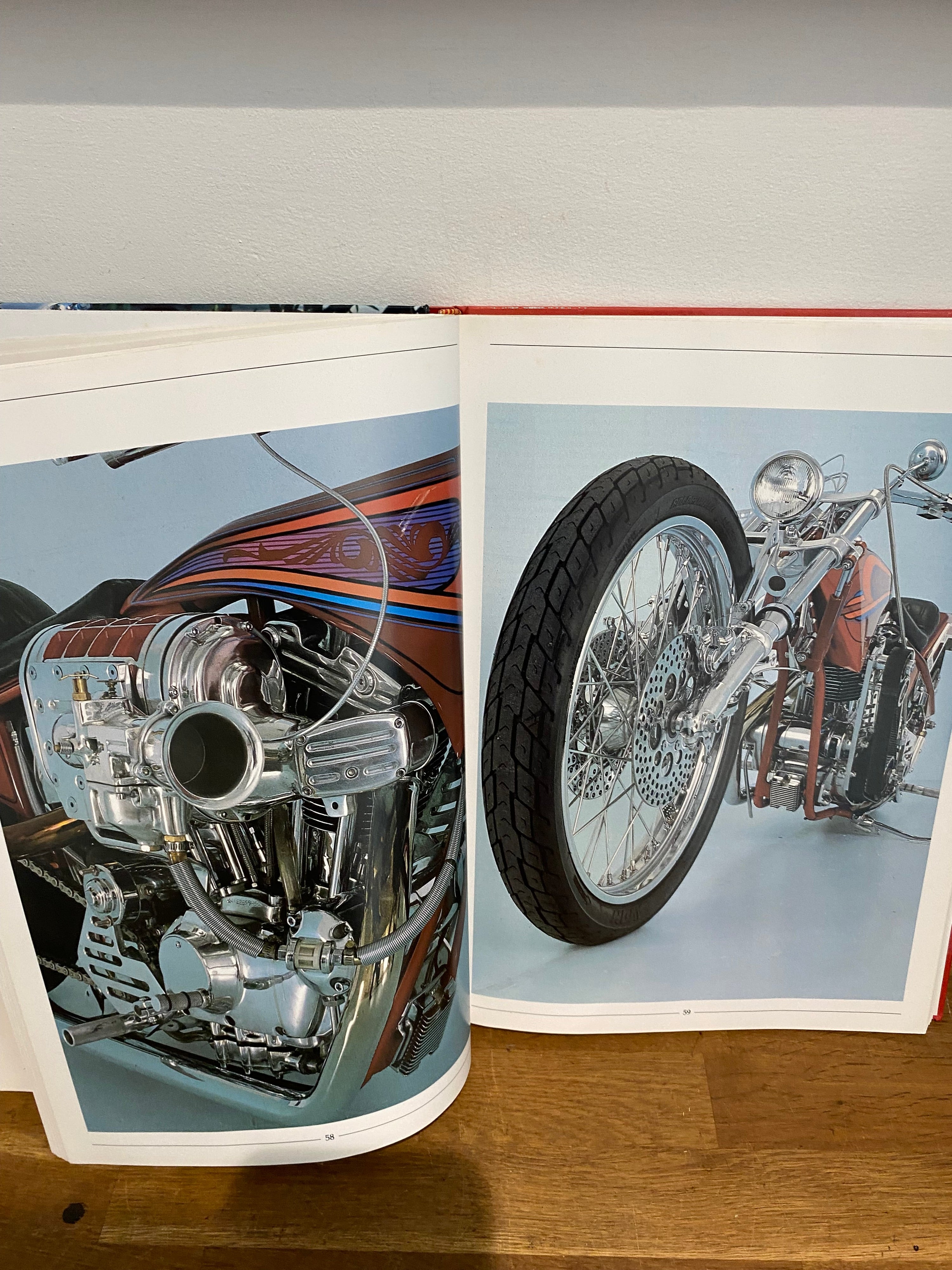 Harley-Davidson , factory and custom dream machines, Jim Lensveld , hardcover
