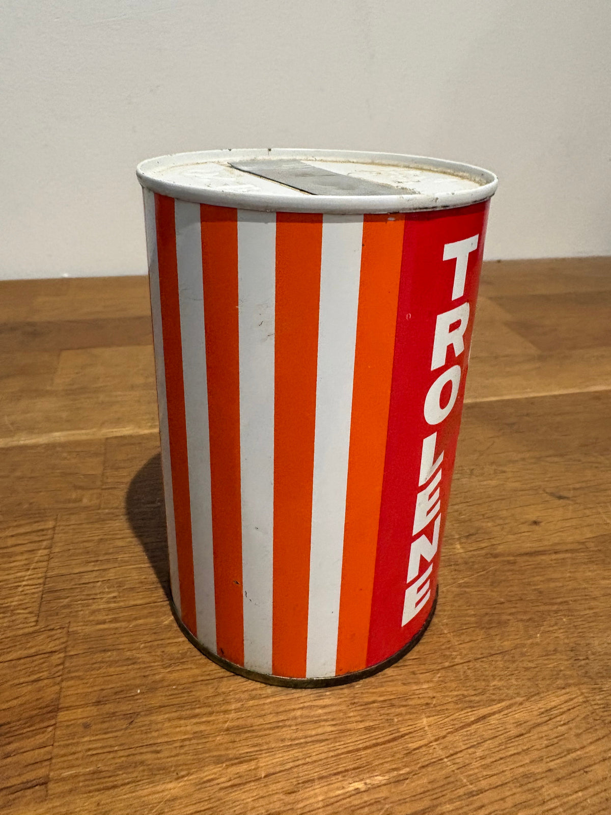 Vintage Trolene Motor Oil , 1 Pint Can With Contents. Rare
