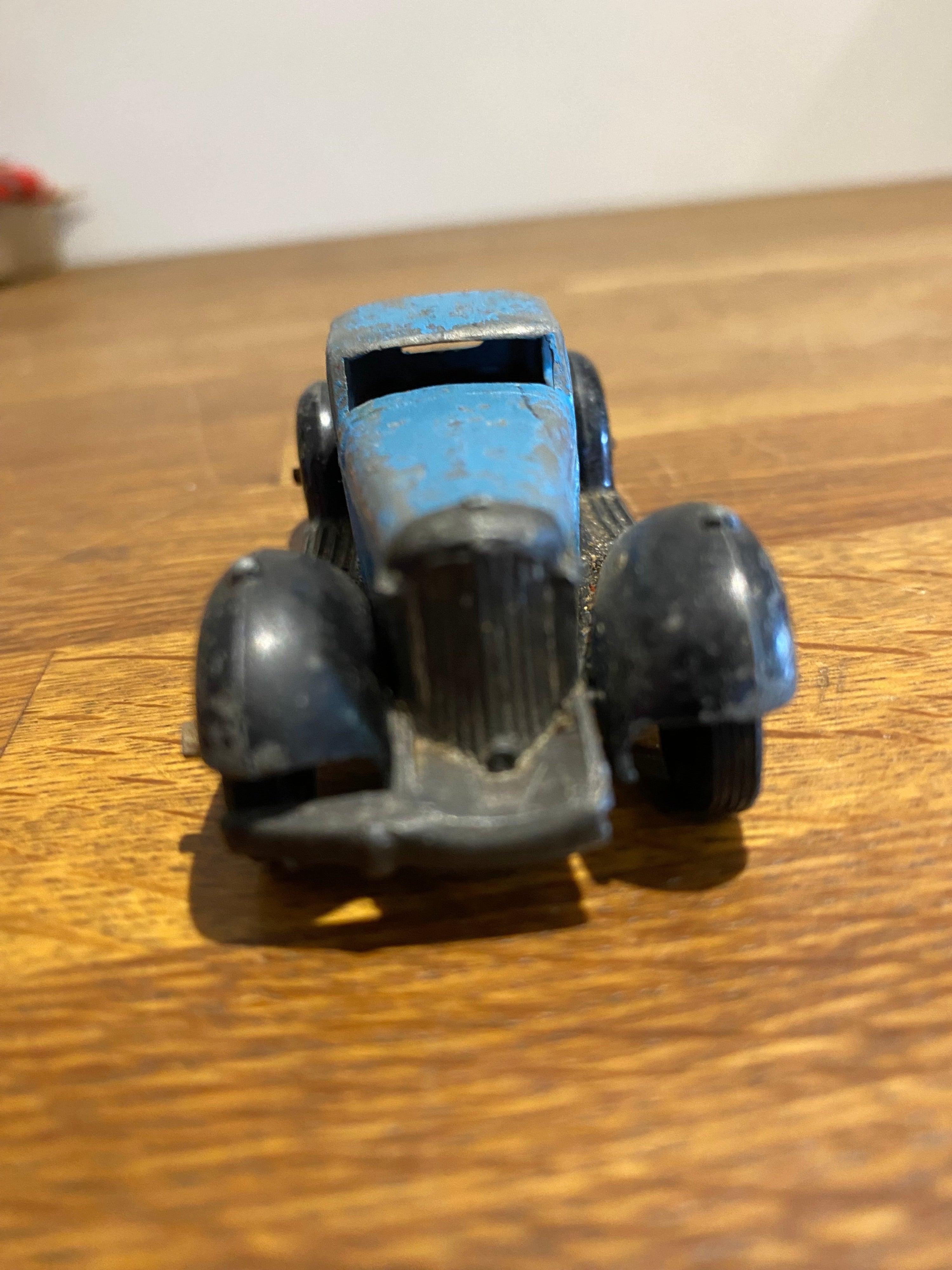 Early Dinky Toys Diecast Toy Car