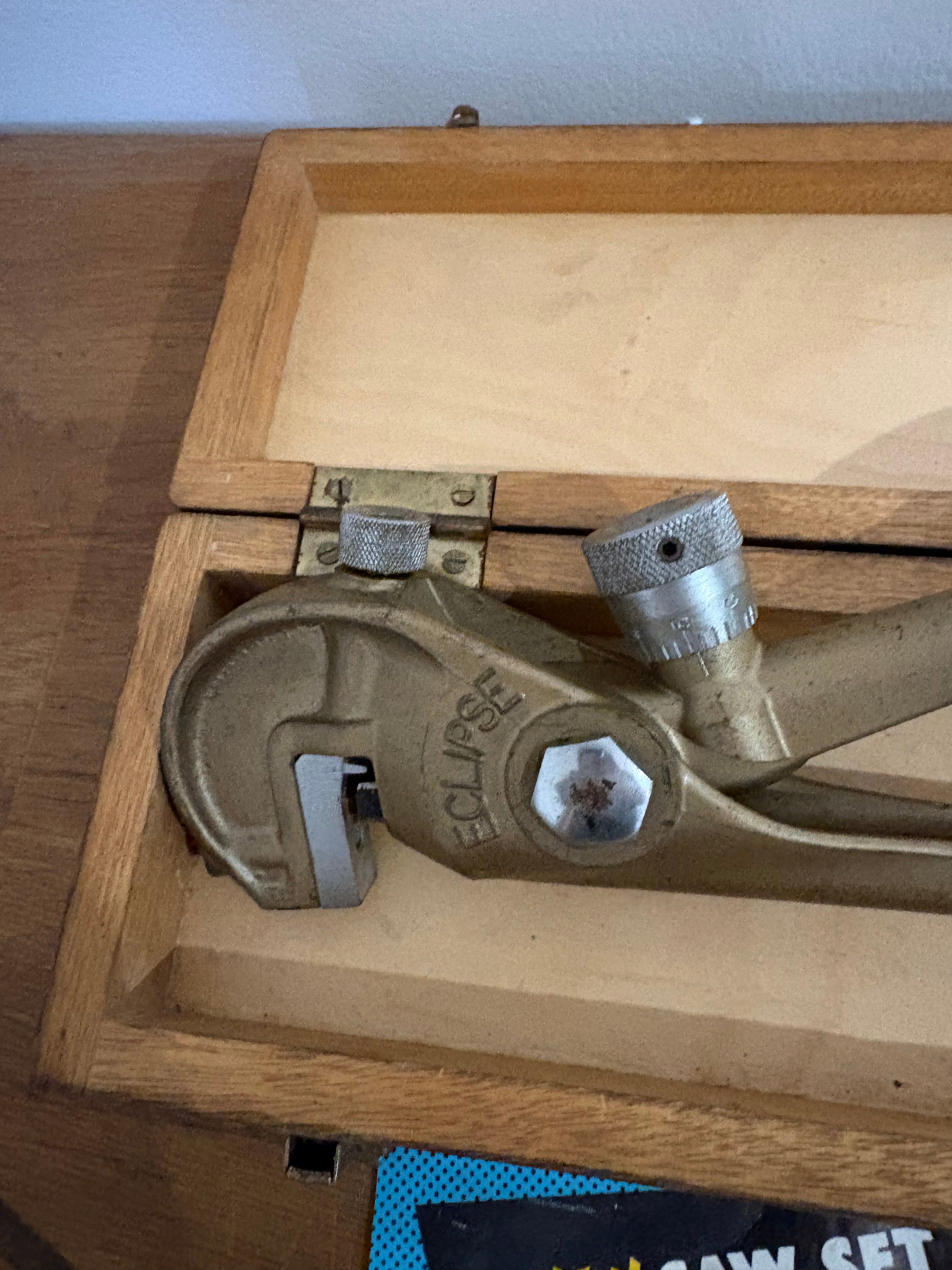 Vintage Eclipse No79 Saw Set . .
