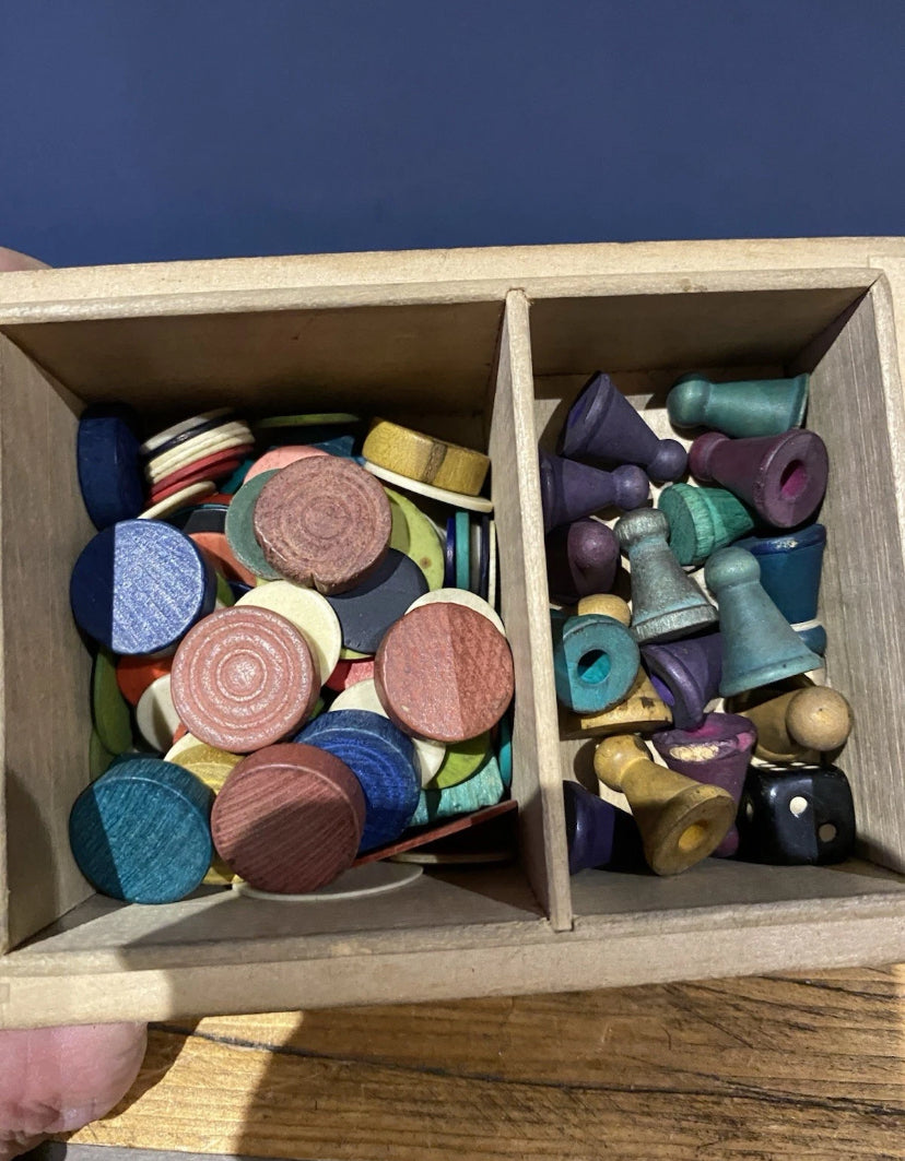 Rare J Jaques & Son Tiddledy Winks Game , Wooden Box Not Cardboard Version.