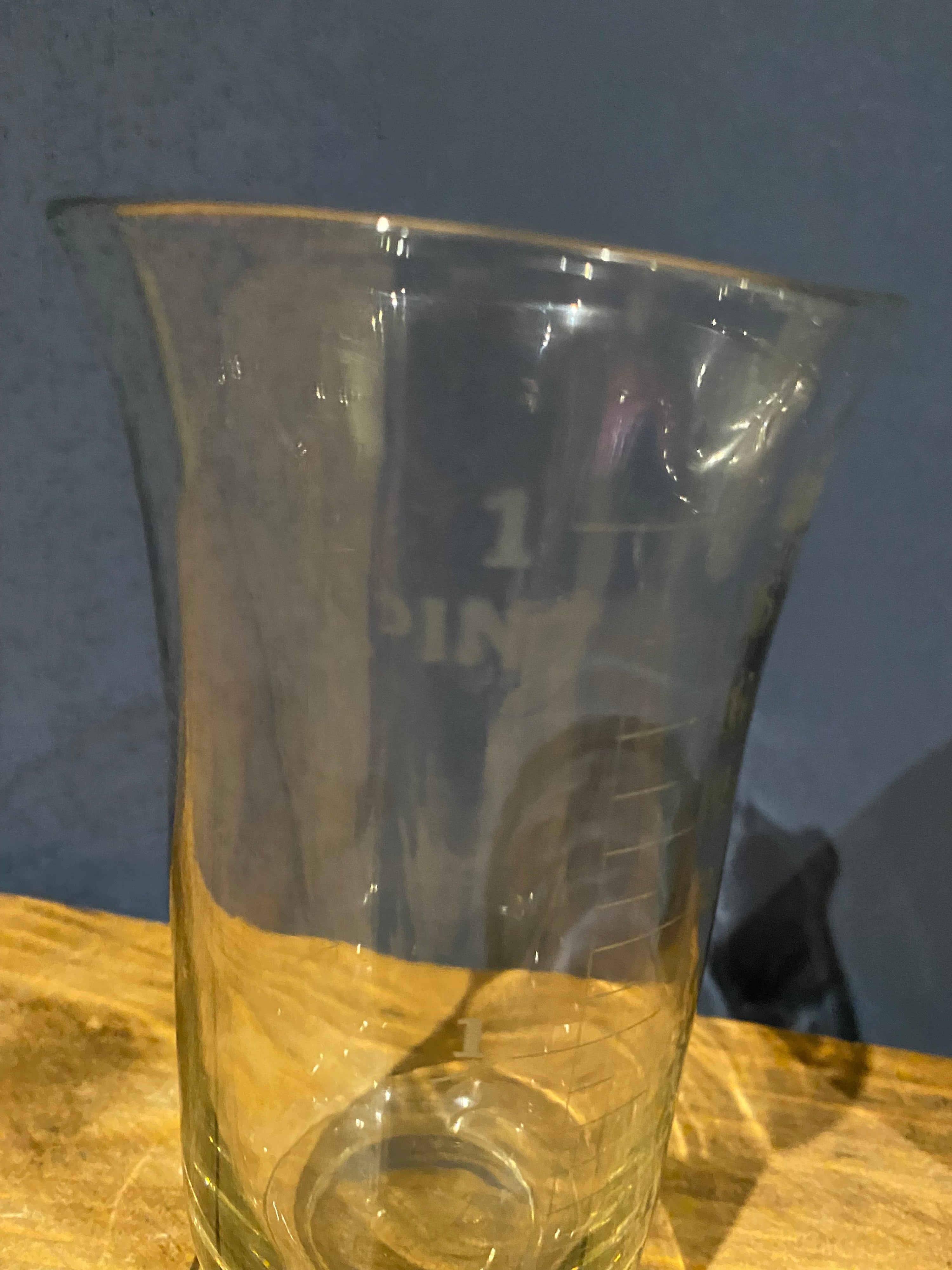 Vintage Apothecary Glass Pint Measuring Beaker / Jug