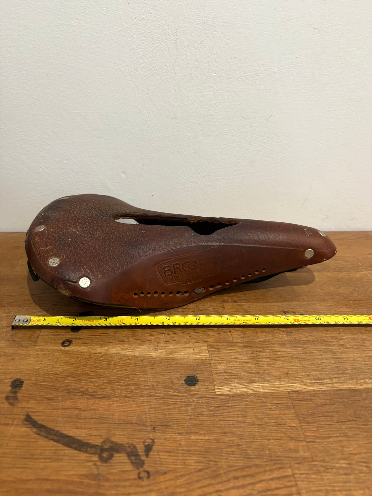 Vintage Brooks Brown / Tan B17 Saddle