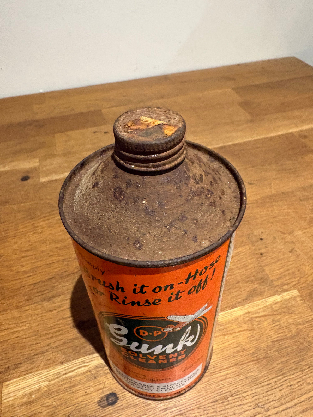 Vintage DP Gunk Solvent Cleaner Tin , 1 Pint Can
