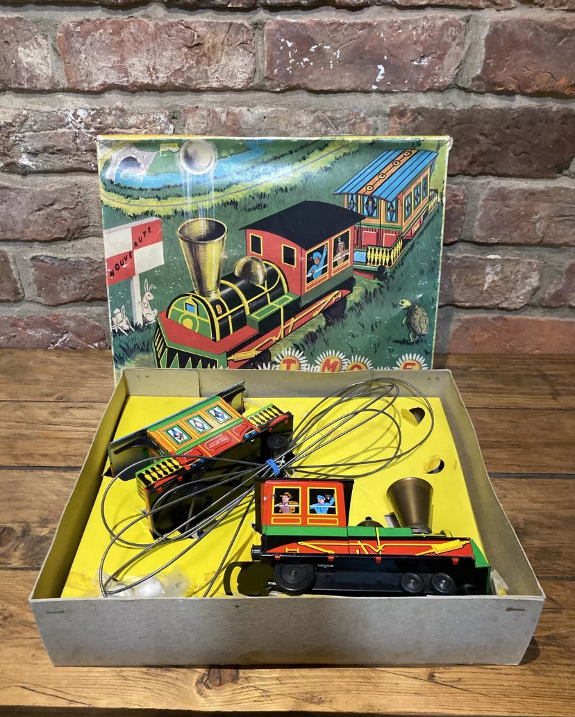 Vintage Wamoo , Baltimore Tin Plate Train | Wilson Fox Antiques